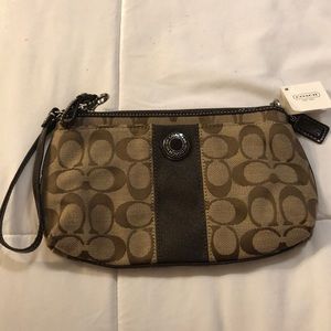 NWT Coach Mahogany/Khaki clutch with strap